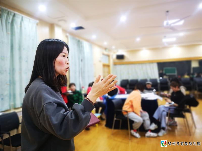 8教学副园长张雪对本次主题教研活动进行总结与提升.jpg